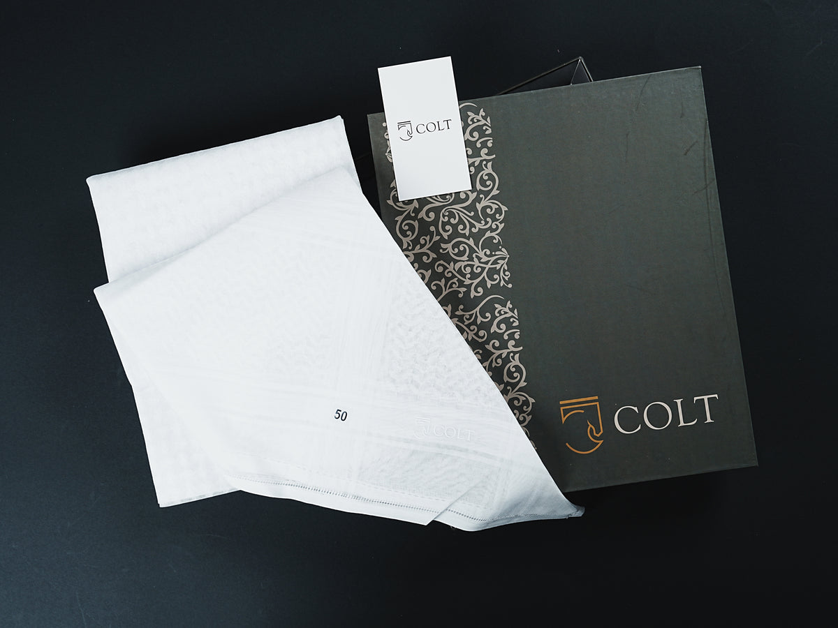 Shemagh blanco prémium COLT: elegancia atemporal para cada ocasión