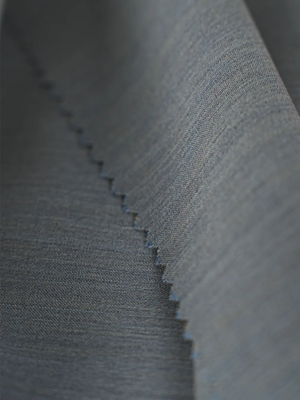 Medium Grey Emirati Thobe - Reda 1865 Valdilana Exclusive Super 150's Fabric made In Italy 100% Wool