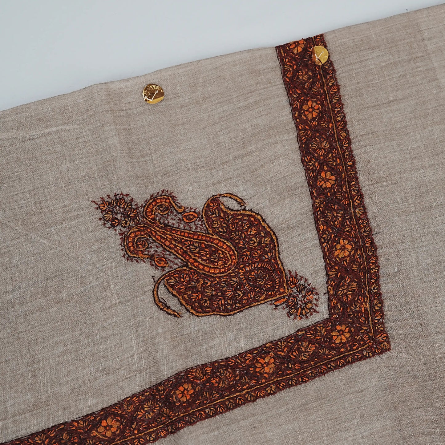 kashmiri-shawl-brown-color-design-100-turma