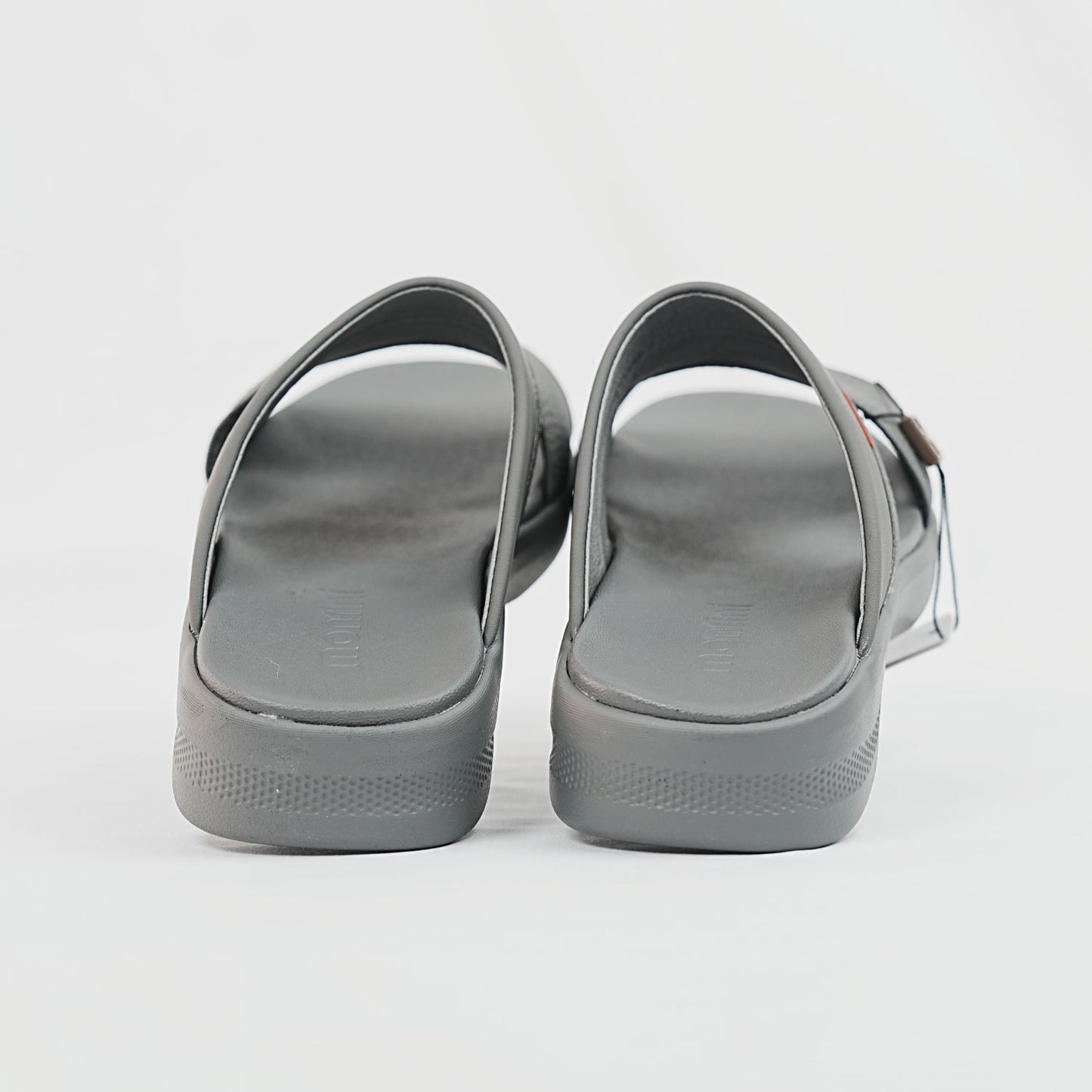Stylish Men's Grey Sandals for Everyday Wear - Montini Brand