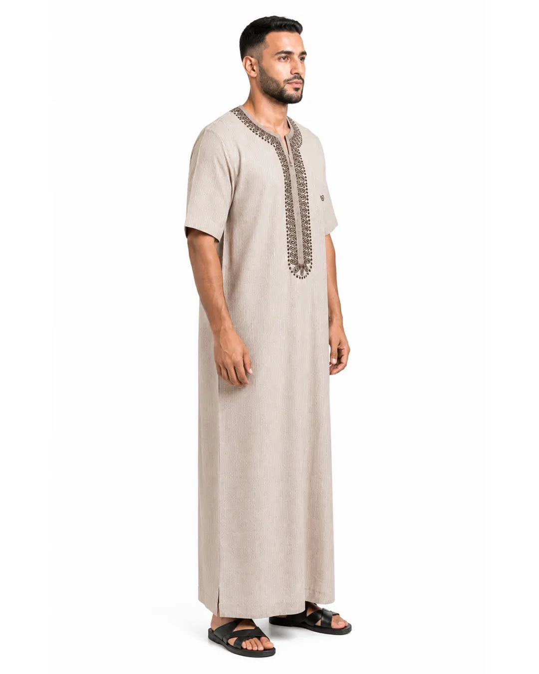 الخز للتحف المطرزة. أناقة لا مثيل لها.