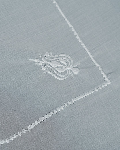Al Hosn Made in Japan White Ghutra for Men – Premium Embroidered Emirati Headscarf&nbsp;