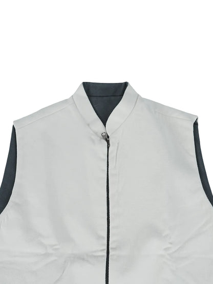 ELEGANT IVORY SLEEVELESS JACKET WITH ZIP