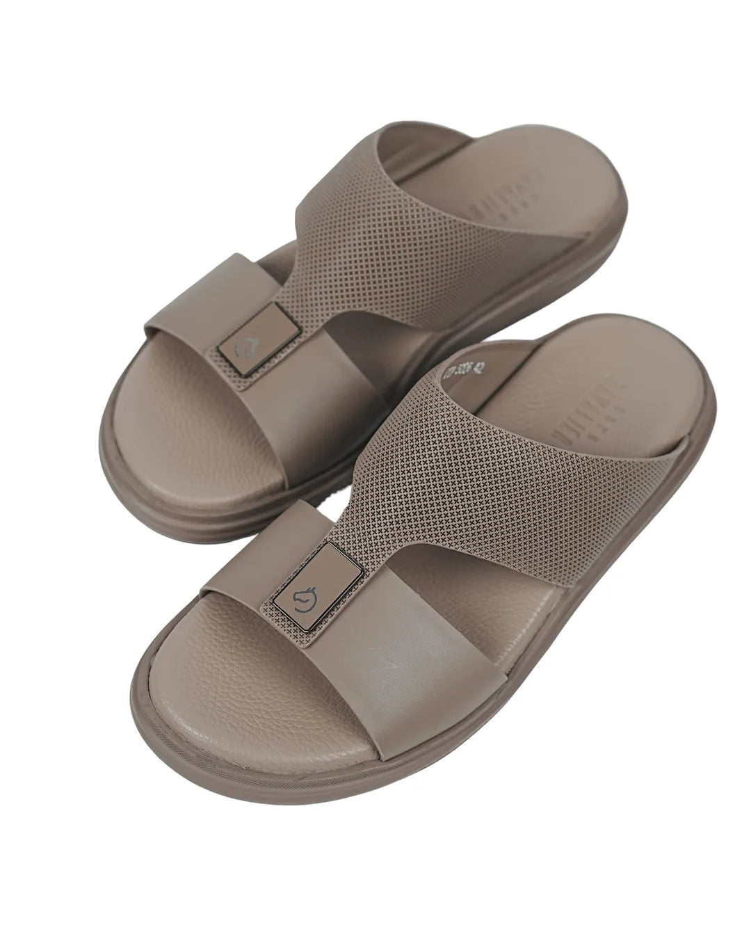 Elegant-Men_s-Casual-Chappal_Modern-Comfort-Style-classic-new