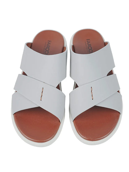 FAROOS EFFORTLESS STYLE, LASTING COMFORT