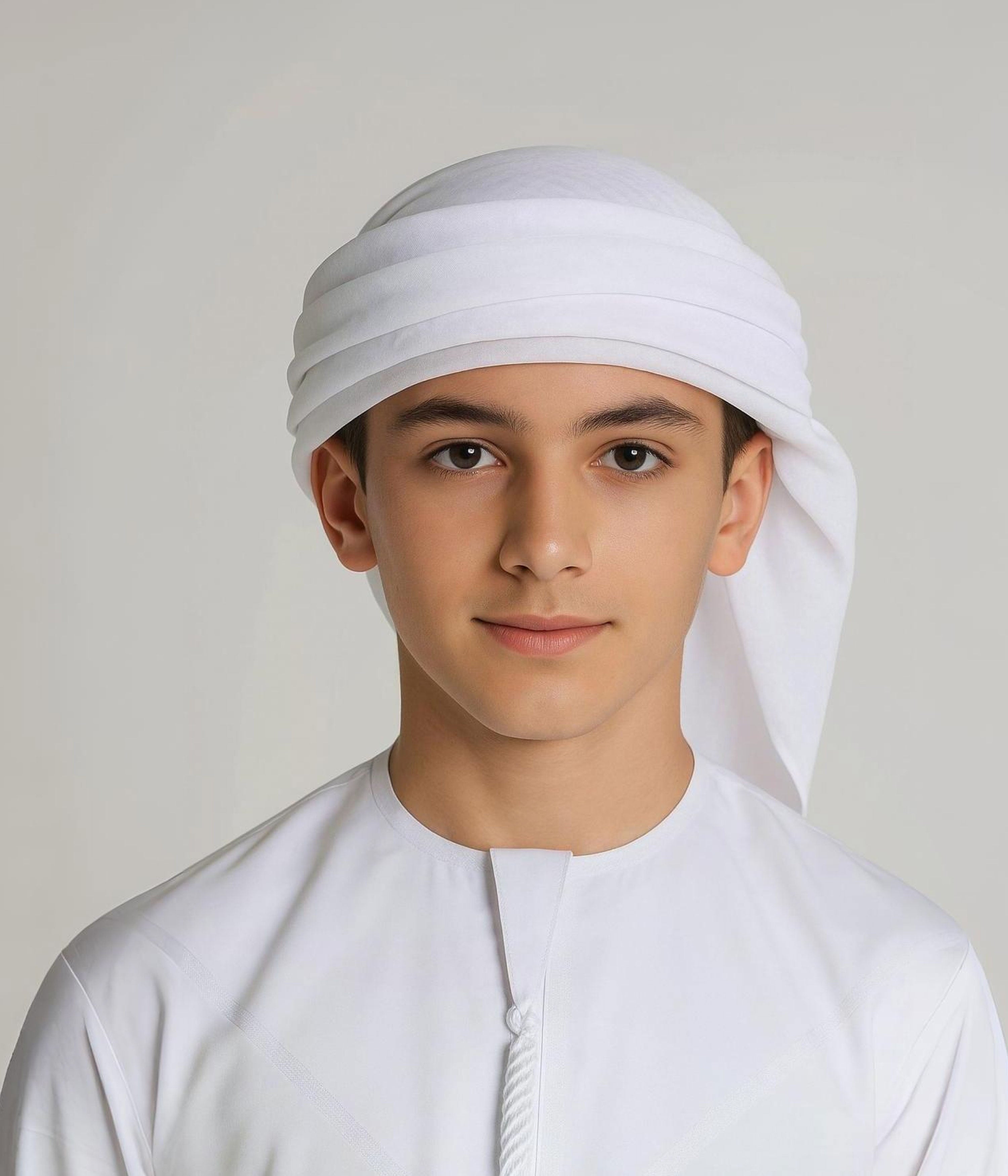 Hamdaniya Collection – Traditional & Modern Emirati Headscarves for Men and Boys