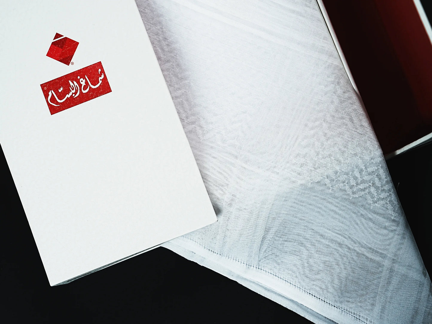 Mayafir Classic White Shemagh for the Modern Gentleman