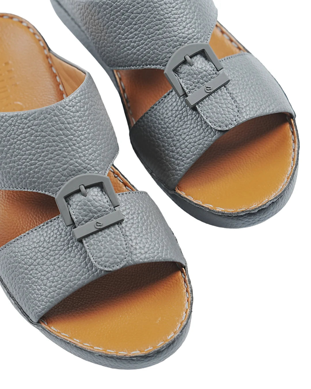 Men-s-Sandals-in-Dubai