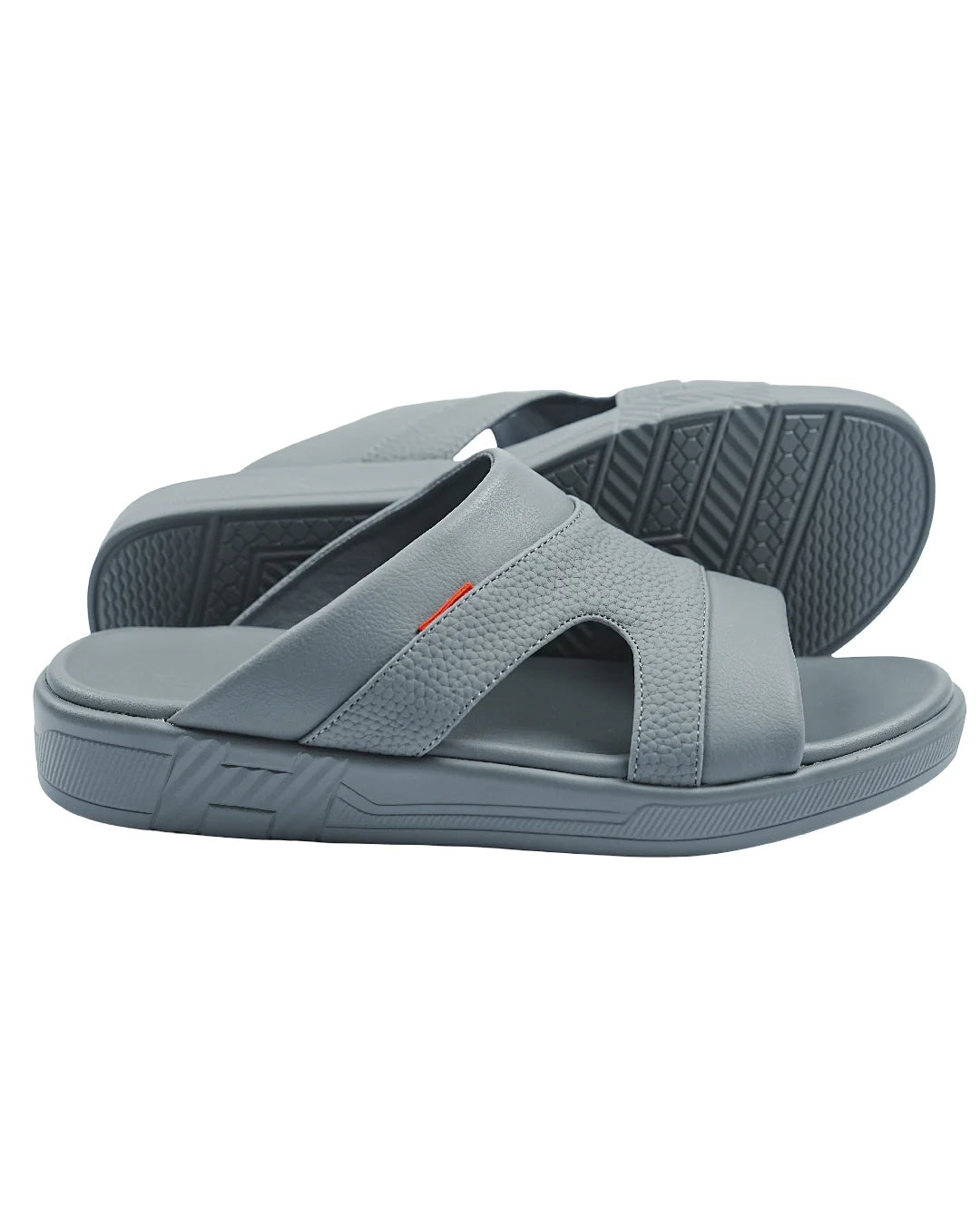Model-wearing-Faroos-sandals