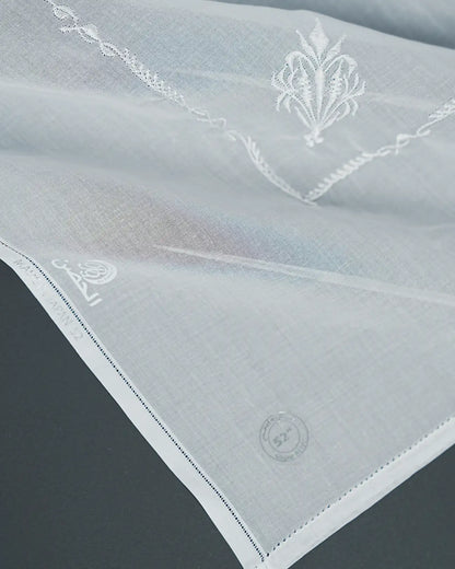 High-Quality White Ghutra – Premium Embroidered Arab Headscarf