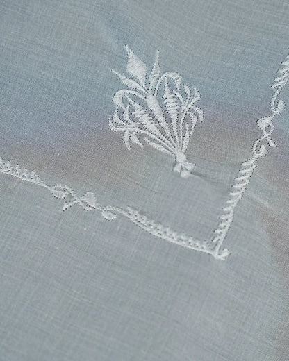 High-Quality White Ghutra – Premium Embroidered Arab Headscarf