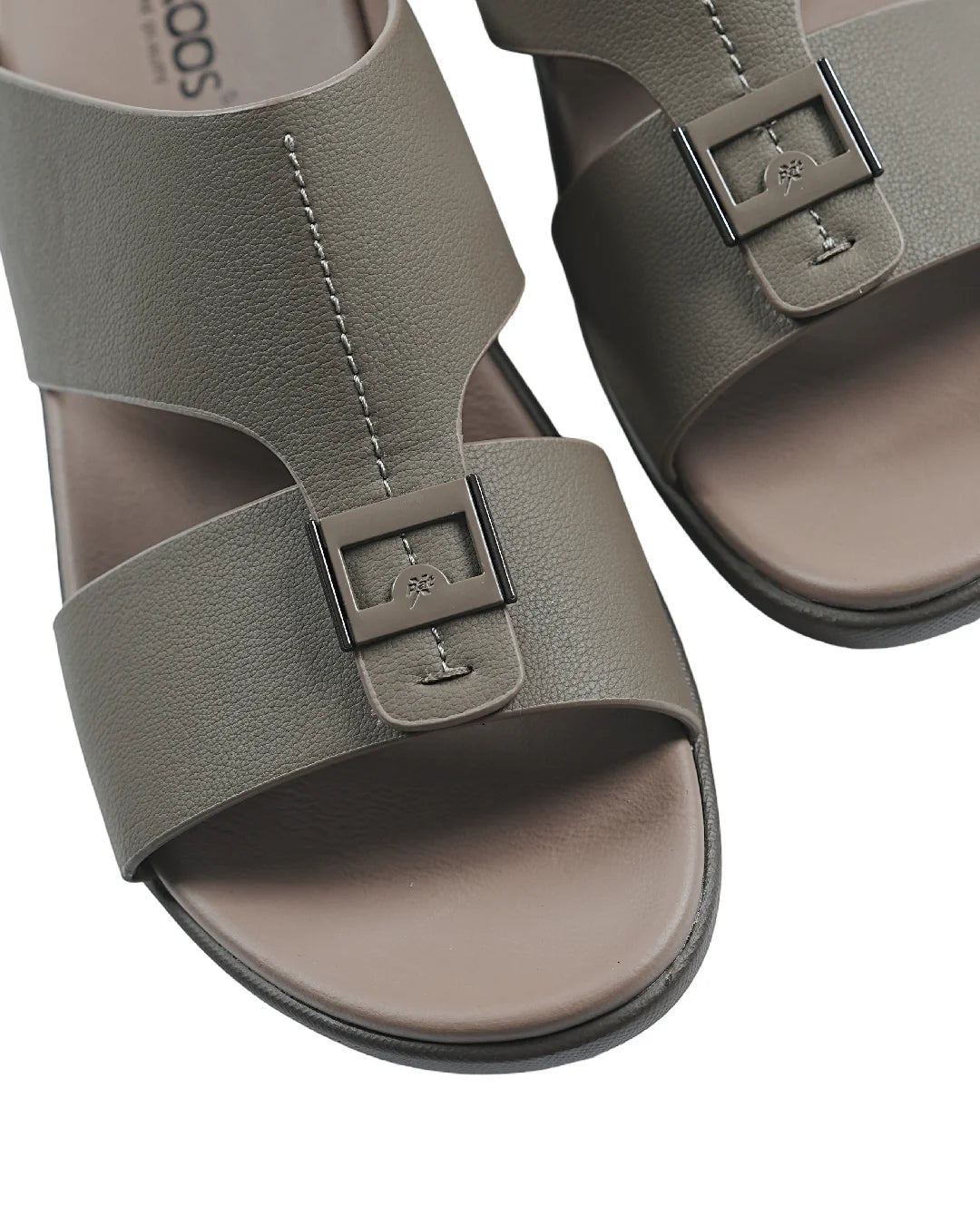 best-in-uae-sandals