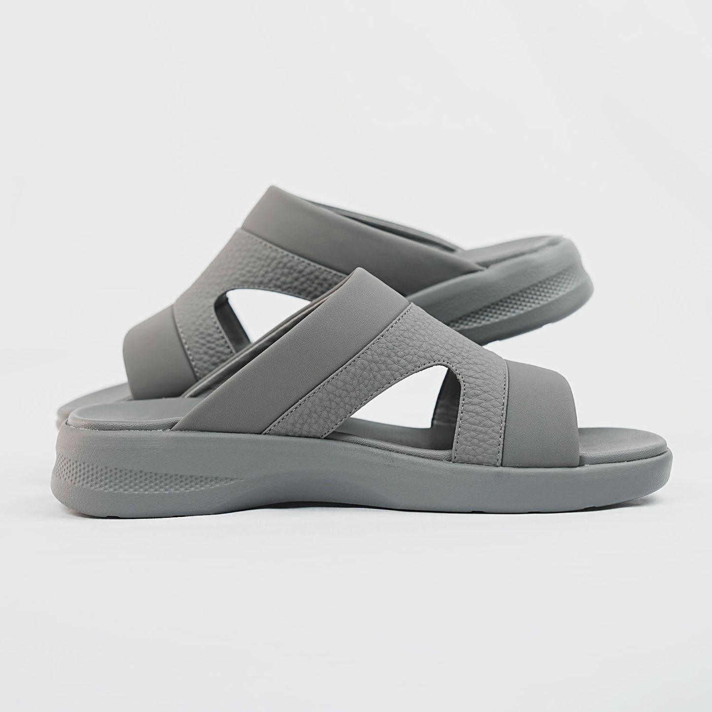 Traditional Arabic Men's Sandals UAE - Side Profile