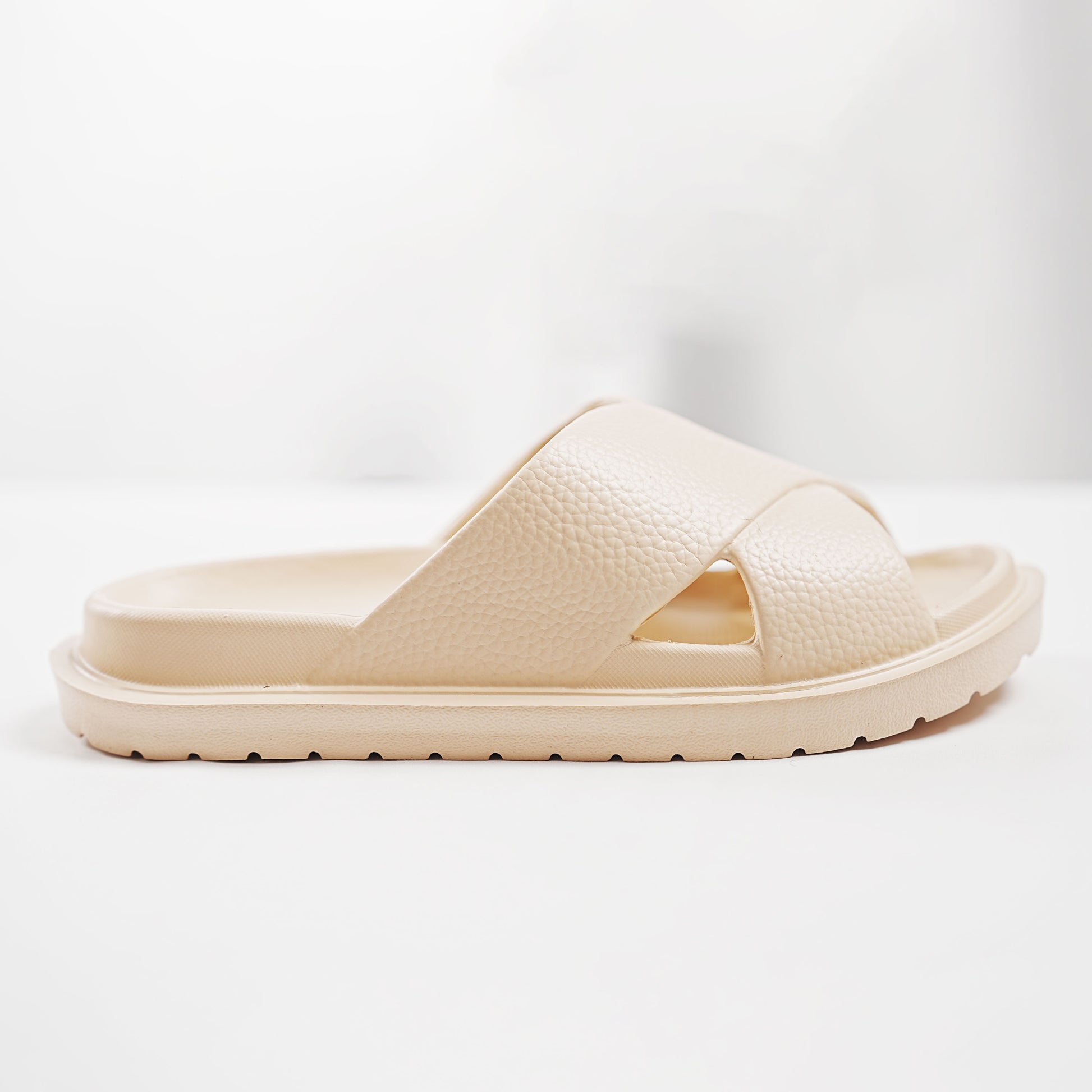 slippers-for-daily-use